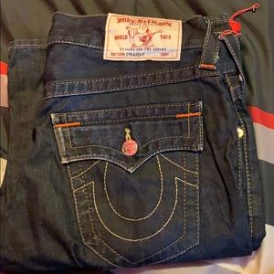 Men’s True Religion jeans, very gently used size31